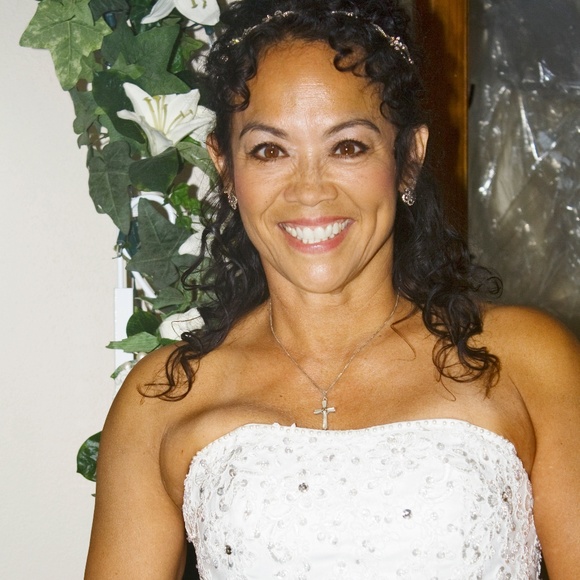 Meet your Posher, Deb - Picture 5 of 7